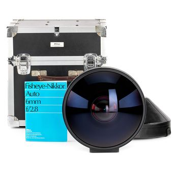 Lensa Nikkor 6mm f/2.8 Fisheye  dan aksesori pelengkapnya