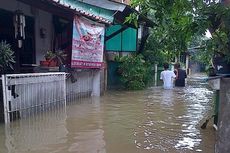 Cipinang Asem Banjir karena Luapan Kali Cipinang 