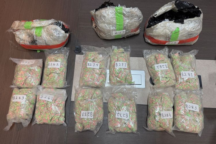 Polri Ungkap Peredaran Narkoba di Dumai, Sita 18 Kg Sabu dan 30.000 Ekstasi