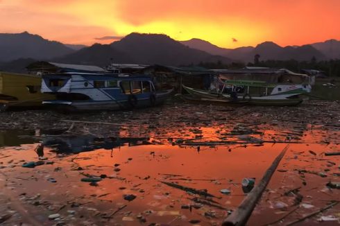 Lautan Sampah di Waduk Jatigede, Ini Solusi yang Diharapkan