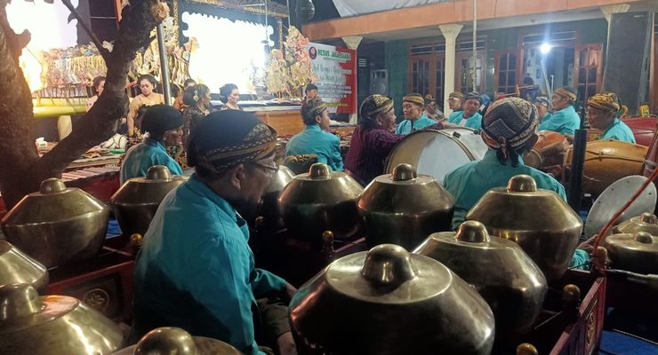 Pertunjukan Wayang “Jumeneg Pari Gesit” di Pemalang, Gambaran Pemimpin Berkualitas