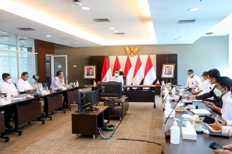 Kementerian Sosial (Kemensos) menggelar pertemuan dengan Lembaga Kebijakan Pengadaan Barang dan Jasa Pemerintah (LKPP) di Gedung LKPP di Jakarta (31/3/2022). 
