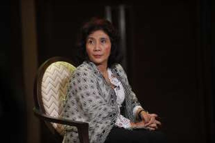 Menteri Kelautan dan Perikanan - Susi Pudjiastuti