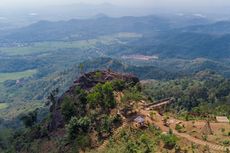 Watu Dukun Manyaran, Wonogiri, Wisata Instagramable di Tengah Perbukitan