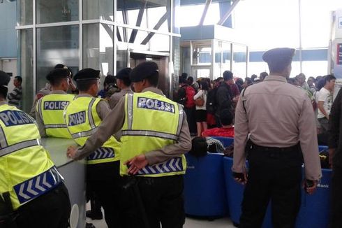 Polisi Diturunkan, Antisipasi Ricuh Penumpang Lion Air di Bandara Soekarno-Hatta