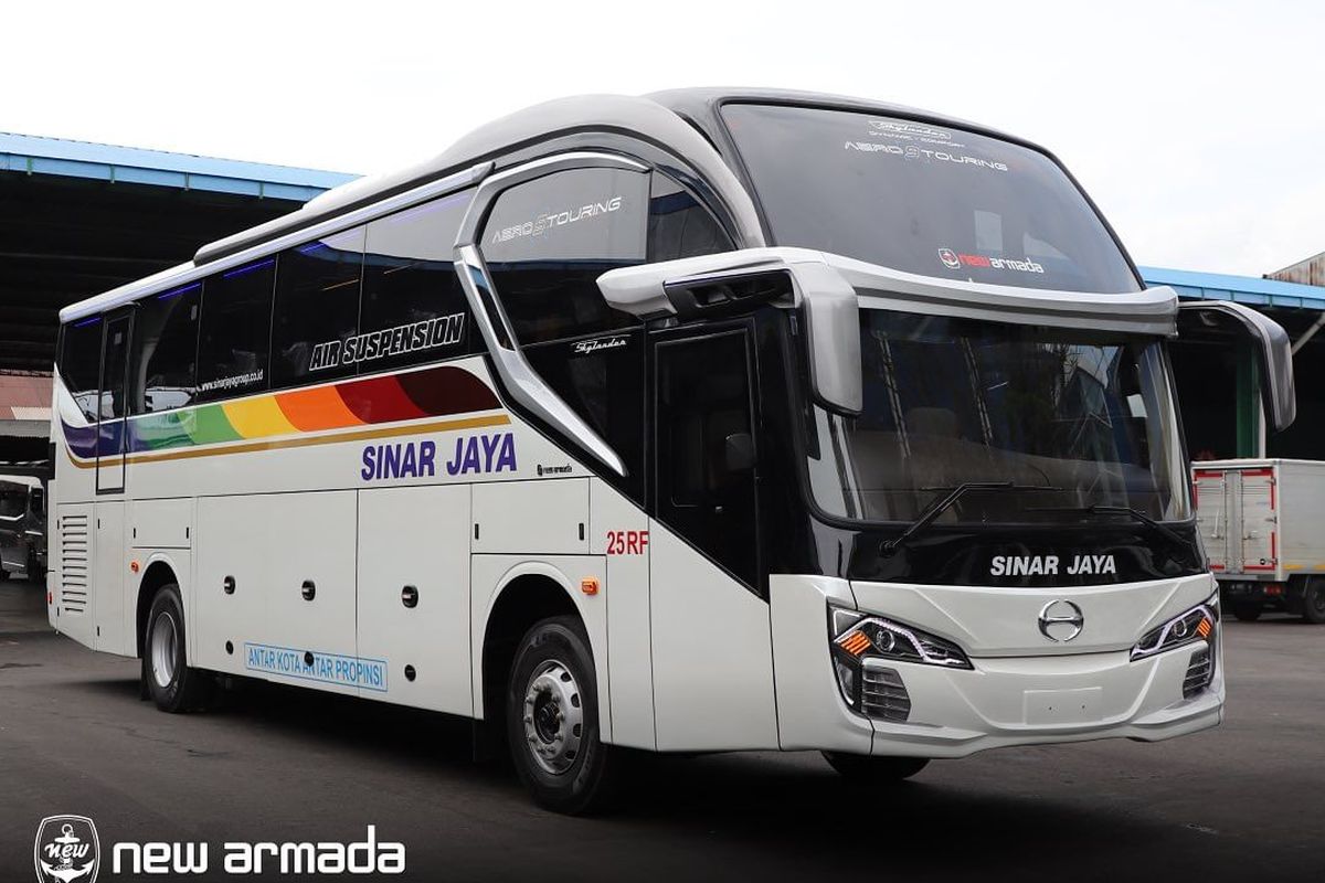 Bus baru PO Sinar Jaya