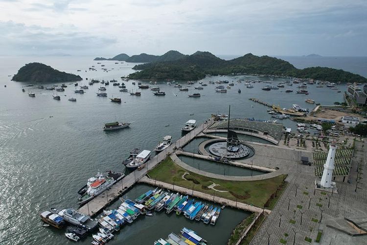 Labuan Bajo jadi tempat perayaan malam Tahun Baru. 