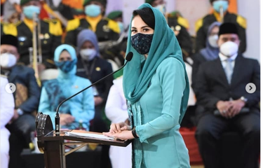 4 Perubahan yang Dialami Arumi Bachsin Saat Jadi Istri Pejabat ...