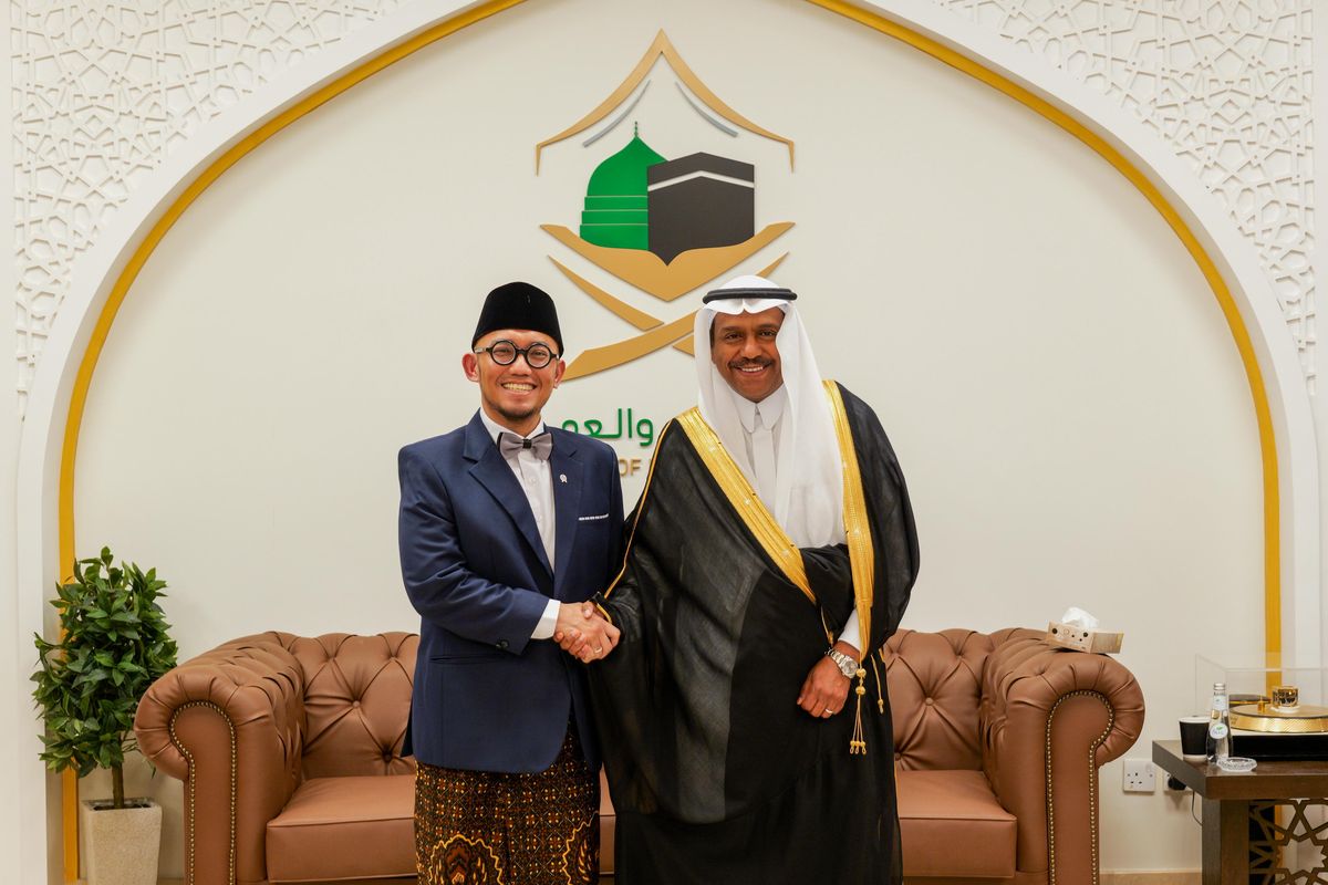 Wakil Menteri Haji dan Umrah RI, Dahnil Anzar Simanjuntak bertemu Wakil Menteri Haji dan Umrah Kerajaan Arab Saudi Abdulfattah bin Sulaiman Mashat di Kantor Kementerian Haji dan Umrah, Mekkah, Arab Saudi.