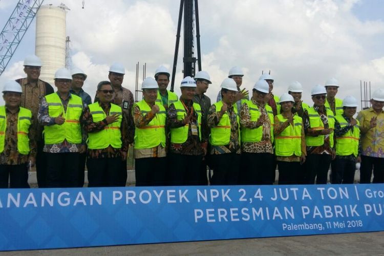 Kementerian Pertanian (Kementan) mendukung upaya PT Pupuk Indonesia (Persero) melakukan revilatalisasi pabrik pupuk dan menambah kapasitas produksi Pupuk NPK (Nitrogen Phospor Kalium) hingga 2,4 juta ton.