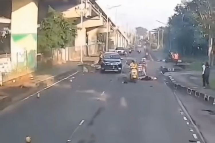 Polisi Buru Pengemudi Pajero yang Tabrak Lari Pedagang Buah di Duren Sawit Jaktim