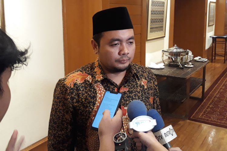 Anggota Badan Pengawas Pemilu (Bawaslu) Mochammad Afifuddin di Hotel Aryaduta, Jakarta, Jumat (15/2/2019).