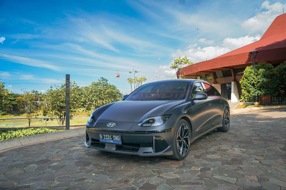 Hyundai Ioniq 6 di Salah Satu Anjungan TMII