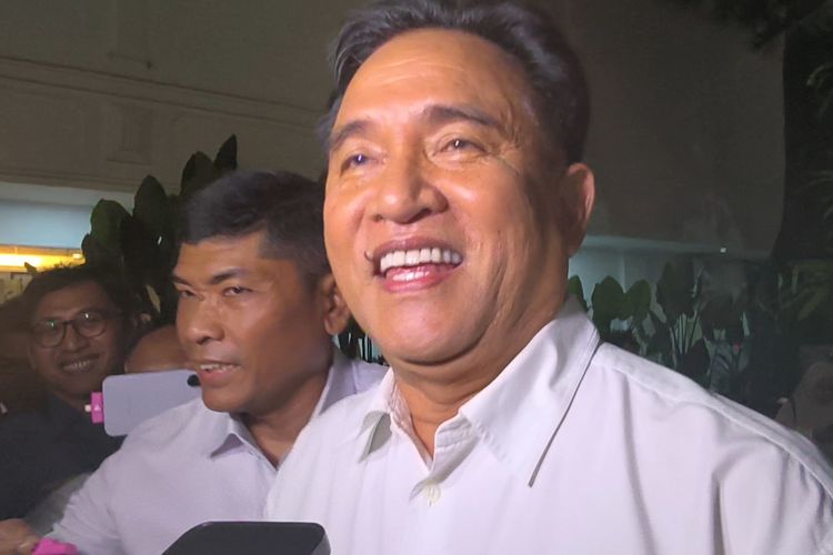 Yusril soal Tarif Rp 5 Juta untuk Lepas Status WNI: PNBP, Dipatuhi Saja