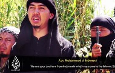 Dachada biseksuallar, saunada porno