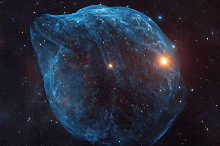 Nebulosa de cabeza de delfín a línea de luna llena