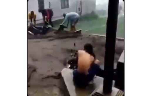 Video Viral Banjir Bandang di Kaki Gunung Slamet, Ini Penjelasan BPBD