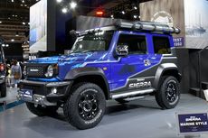 Pakai Roof Box dan Ban Gambot, Jimny Makin Asyik Diajak Berpetualang