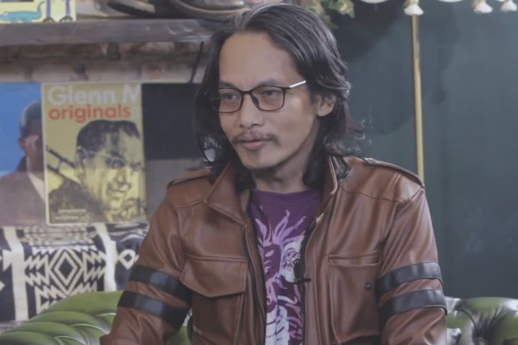 Indra Qadarsih berbincang dengan David Naif. (Bidikan layar YouTube David Bayu Tube). 