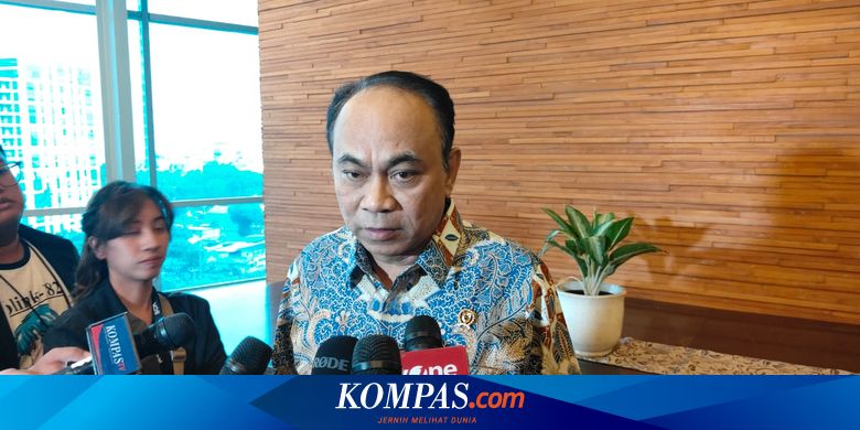 Soal Peresmian Media Center Indonesia Maju, Menkominfo: Tanya yang Bikin