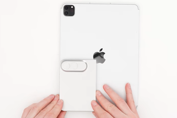 iPhone Ultra dummy yang disandingkan dengan iPad Pro.