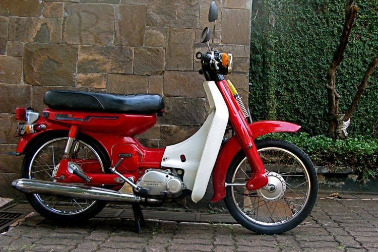  Motor  Bebek  Lain yang Layak Dikoleksi buat Nostalgia 