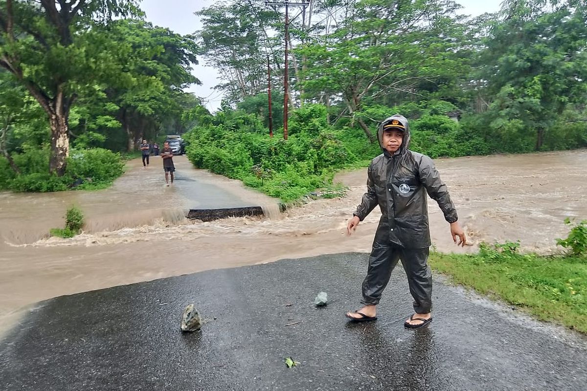 Banjir Bandang di Sumbawa Barat, Akses 4 Desa Putus