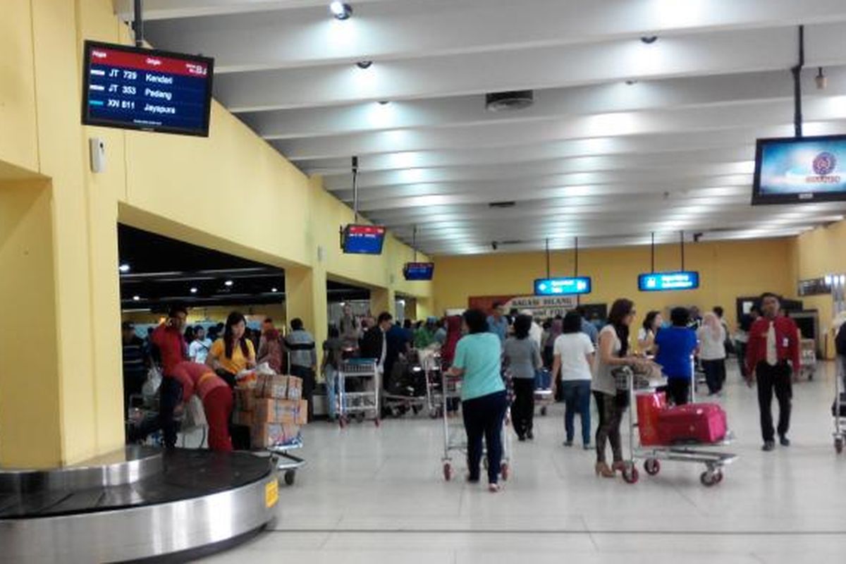 Tempat pengambilan bagasi penumpang di Bandara Soekarno Hatta