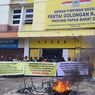 Demo, Pendukung Balon Gubernur Bakar Ban di DPD Golkar Papua Barat Daya