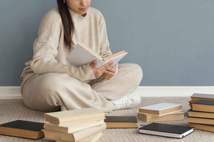 Joki Baca Buku Ramai Ditawarkan di Threads, Berapa Tarifnya?