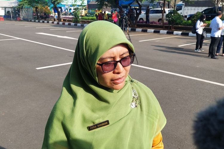 Pelaksana Tugas (Plt) Kepala Badan Pembina BUMD DKI Jakarta Fitria Rahadiani saat ditemui di Pasar Induk Beras Cipinang, Jakarta Timur, Jumat (17/3/2023).