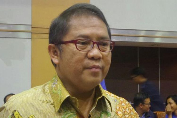 Menteri Komunikasi dan Informatika, Rudiantara di Kompleks Parlemen, Senayan, Jakarta, Rabu (1/2/2017).