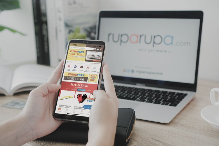 Berbelanja melalui ruparupa.com, hanya dari rumah 
