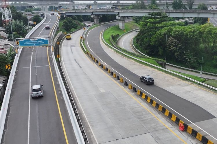 53 Ribu Kendaraan Padati Tol MBZ Saat Arus Balik, Naik 140 Persen