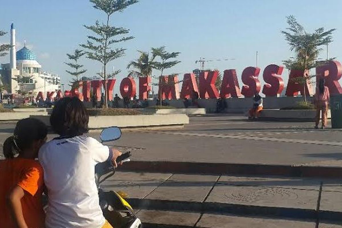 UMR Makassar 2023 atau UMK Makassar disahkan Gubernur Sulsel sebesar Rp 3.385.145 per bulannya. 