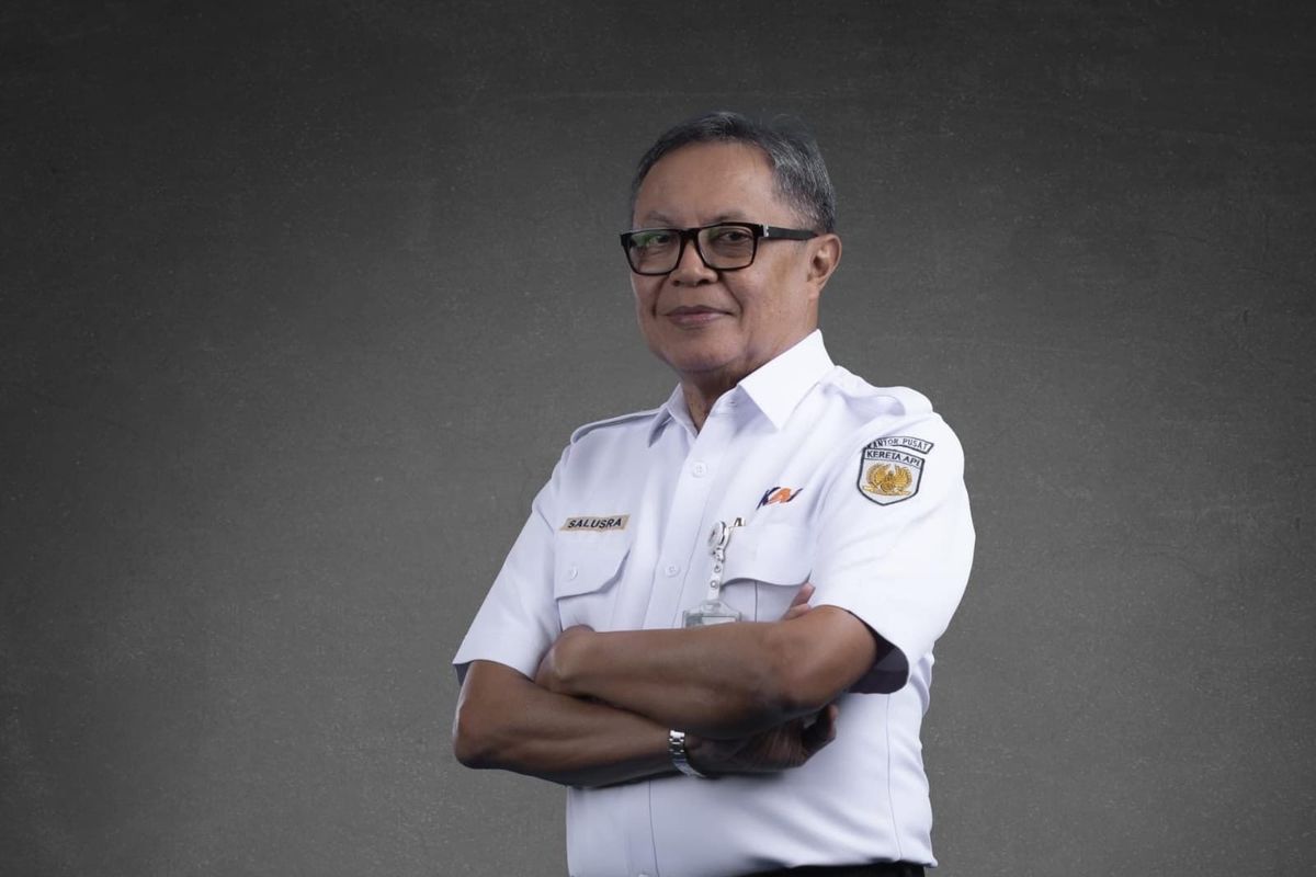 Salusra Wijaya telah mengakhiri masa tugasnya sebagai Direktur Keuangan dan Manajemen Risiko KAI pada 14 Juli 2025.