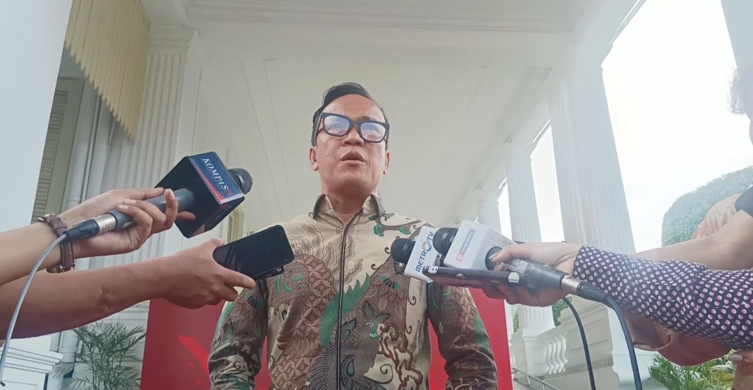 Bukan Jokowi, Relawan Joman Sebut Hasto Jadi Penghambat Pertemuan Megawati-Prabowo