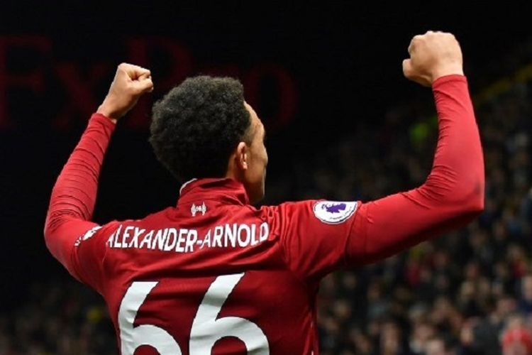 Trent Alexander-Arnold merayakan golnya pada pertandingan Watford vs Liverpool di Stadion Vicarage Road dalam lanjutan Liga Inggris, 24 November 2018. 