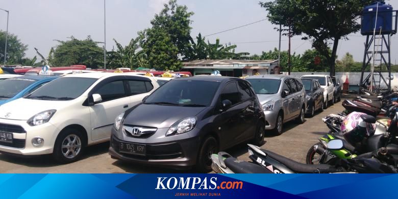Terjaring Razia 11 Taksi Online Dikandangkan