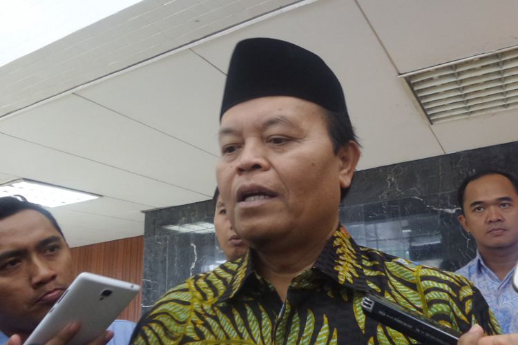 Wakil Ketua Majelis Syuro PKS Hidayat Nur Wahid di Kompleks Parlemen, Senayan, Jakarta, Jumat (21/7/2017).