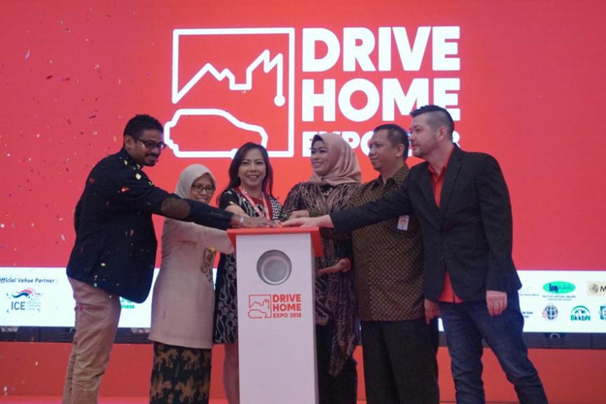 Drive Home Expo 2018, pameran yang menggabungkan sektor properti dan otomotif resmi digelar, Jumat (2/11/2018). Pameran yang diselenggarakan oleh Rumah.com dan Mobil123.com ini berlangsung hingga Minggu (4/11/2018).