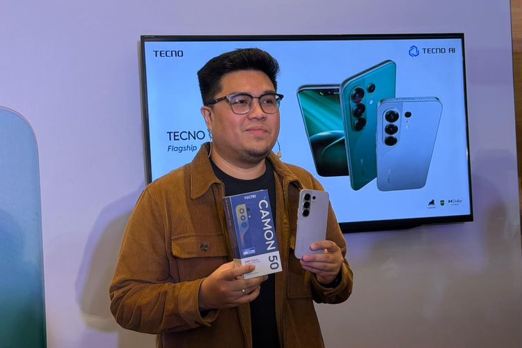 Menurut PR Manager Tecno Indonesia, Anthoni Roderick, Tecno Camon 50 5G membawa desain seamless di bagian belakang, serta tampilan yang modern dan stylish. Camon 50 juga dinekali performa dan AI yang ditingkatkan menyesuaikan kebutuhan pasar