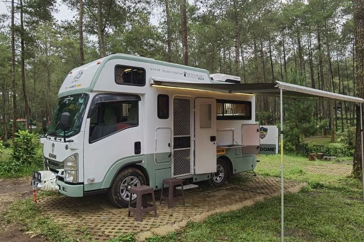 Motorhome buatan Karoseri Delima Mandiri