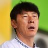 Shin Tae-yong dan Simon McMenemy dalam Satu Laga, tetapi Berbeda Peran