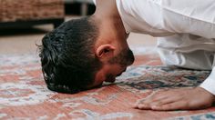 Doa Sujud Tilawah: Arab, Latin, Arti, Niat, dan Tata Caranya