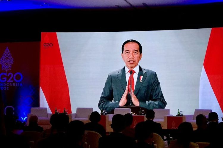 Presiden Republik Indonesia Joko Widodo (Jokowi) meresmikan Dana Pandemi secara virtual, di Nusa Dua, Badung, Bali, Minggu (13/11/2022). 