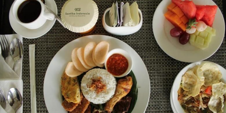 Menu sahur nasi rames di Hotel Santika TMII Jakarta