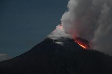 Senin Pagi, Gunung Lewotobi Muntahkan Guguran Lava Sejauh 1 Km