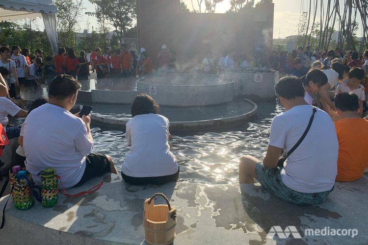 Sembawang Hot Spring Park dibuka kembali pada Sabtu (4/1/2020). Tempat ini merupakan kolam pemandian air panas satu-satunya di Singapura.