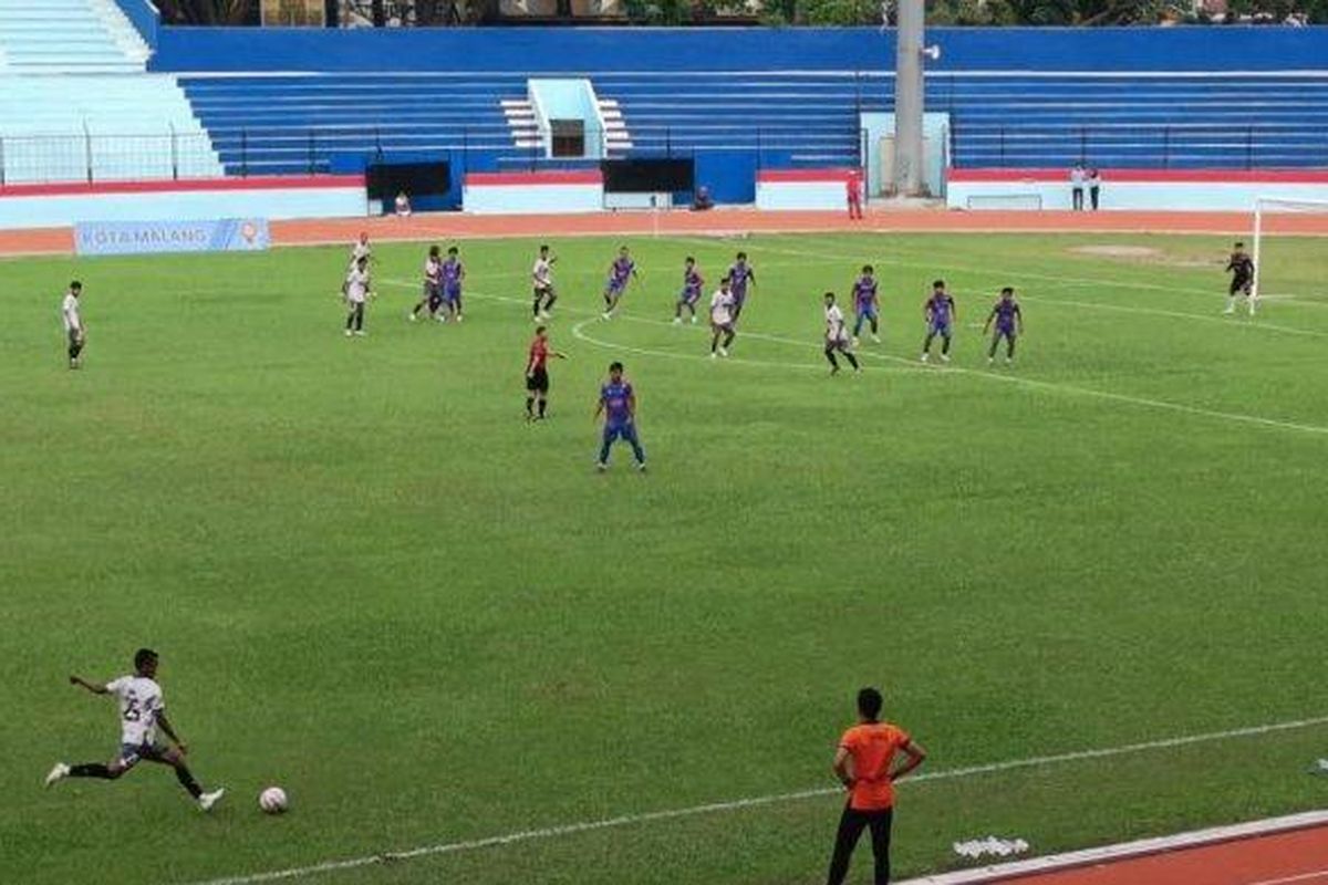 Tim sepakbola putra Kota Malang menjalani laga perdana untuk Porprov Jatim 2025 dengan hasil manis.